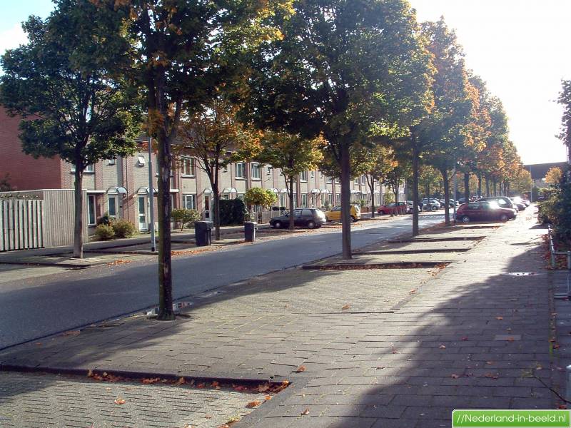 Hoofddorp > Bornholm luchtfoto's / foto's Nederlandinbeeld.nl